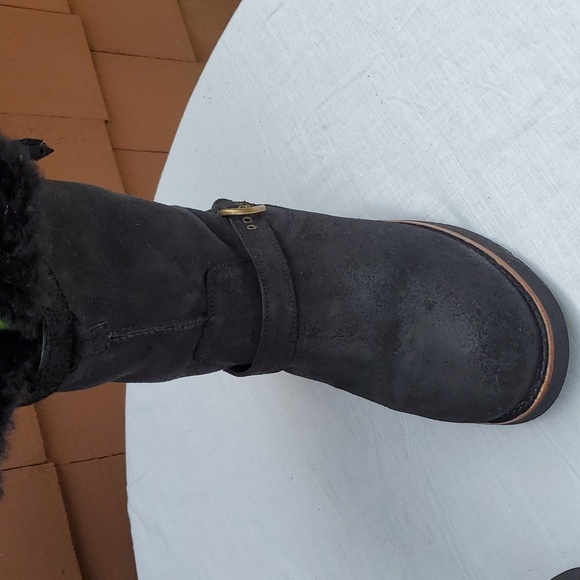 UGG Dauphine US Size 10 Woman Black Fringe Leather Sheep Skin Boot Fall Winter - Picture 14 of 16